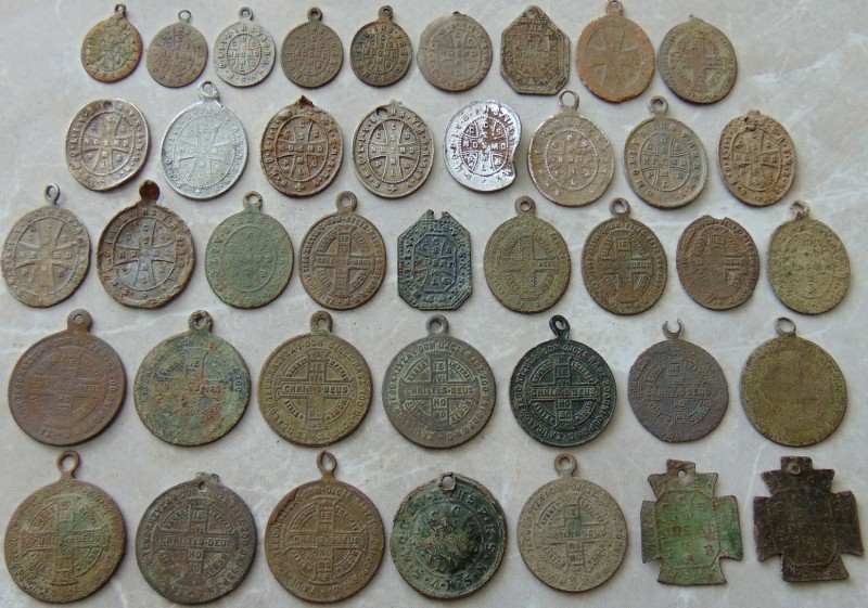 бенедиктинцы лицевая.JPG
